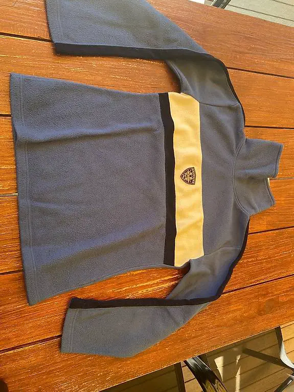 Faserpulli von Chiemsee in Gr. L, blau/weiss