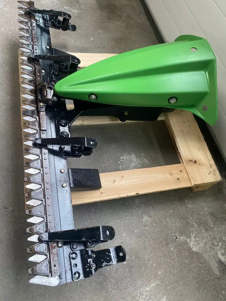 Rapid Mondo Messerantrieb mit Mähbalken