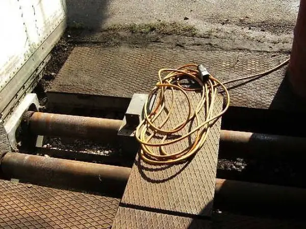  Bremsprüfstand für PW u.Kleinbusseb.2,5m l.1,3m t.0,35m987.-