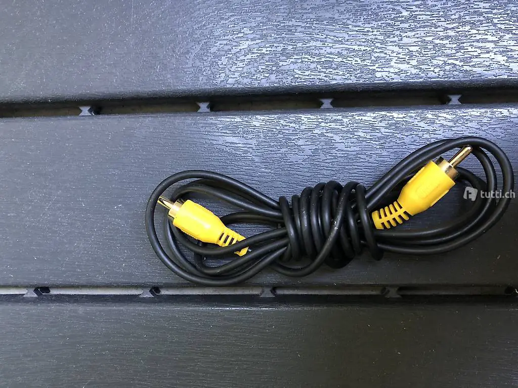 Hama Composite Cinch Video Anschlusskabel 1x Cinch-Stecker