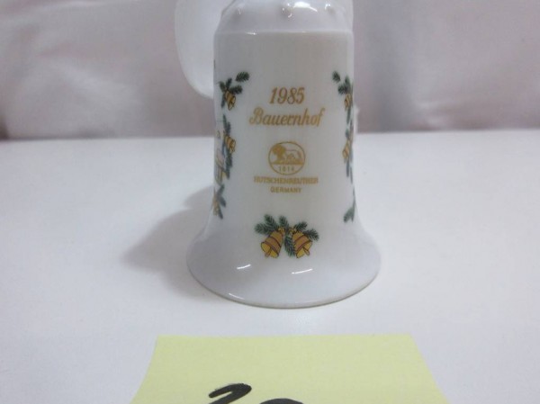Schöne Hutschenreuther Weihnachtsglocke Porzellan,1985