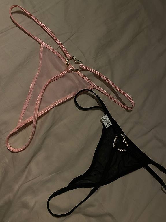 Strings / Unterhosen