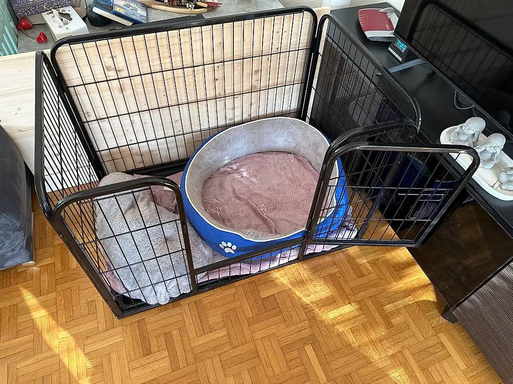 Hundegitter / Welpenauslauf (neuwertig)