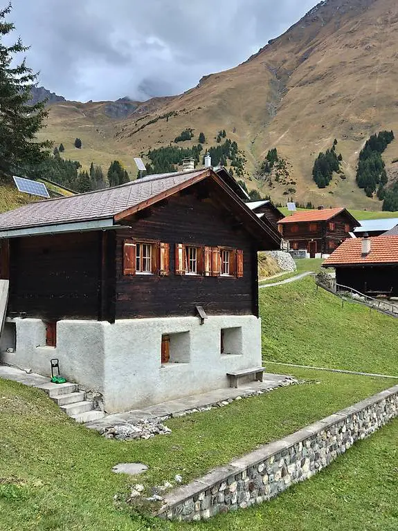 Maiensäss in Castelas GR zu vermieten