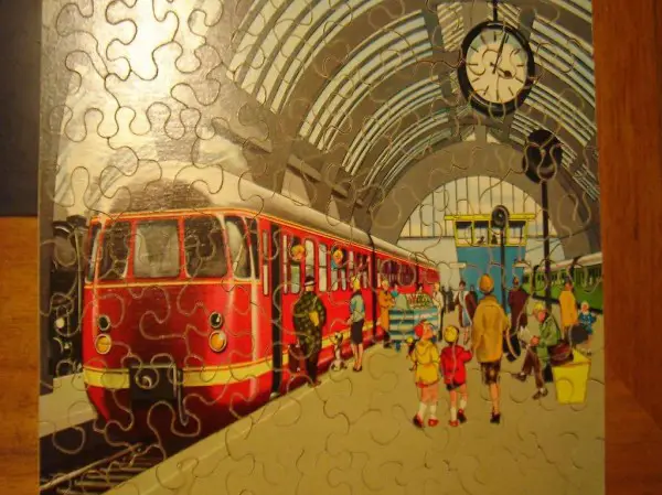  PUZZLE uralt von ZIG-ZAG