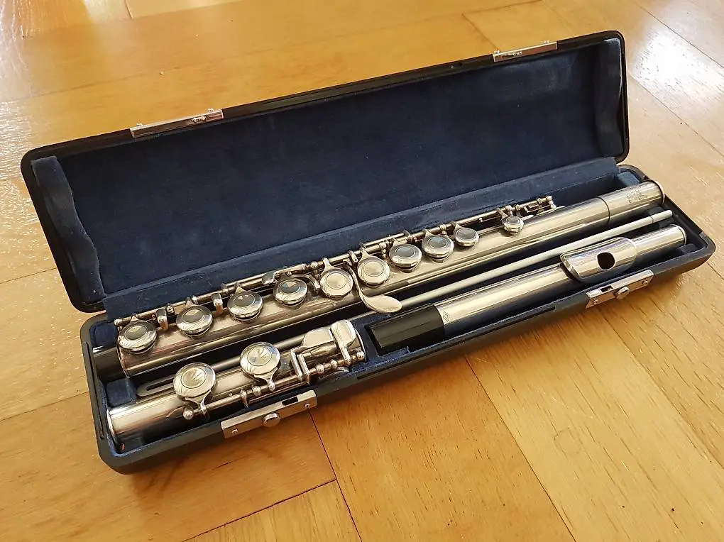 Querflöte / flûte traversière "Pearl NC-500ES"