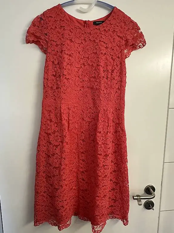 Spitzenkleid coral, Gr 40