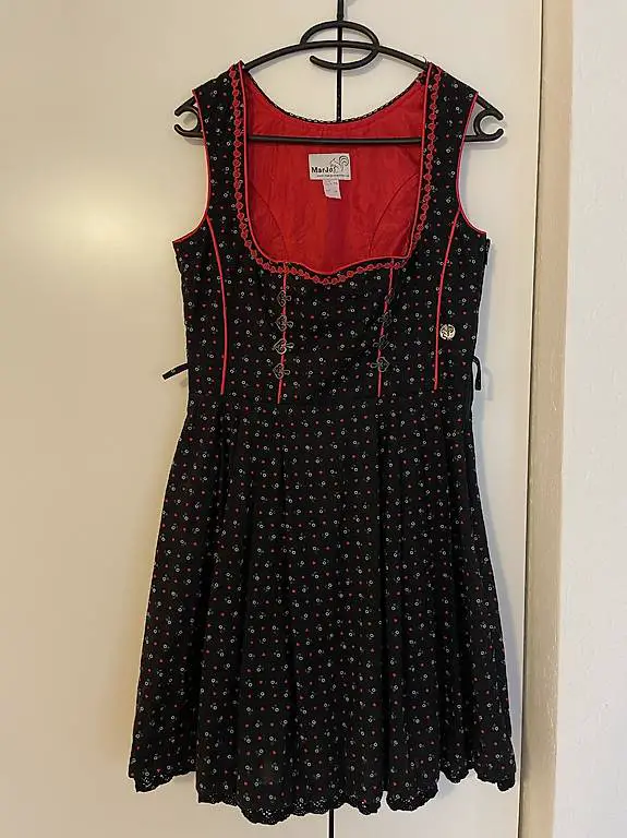 Dirndl Gr. 36