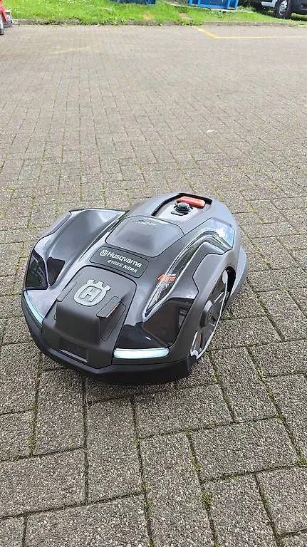 Rasenroboter AM410XE NERA inkl. EPOS-Modul - Demogerät