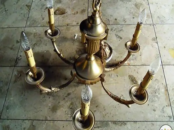 Magnifique lustre en bronze style Empire