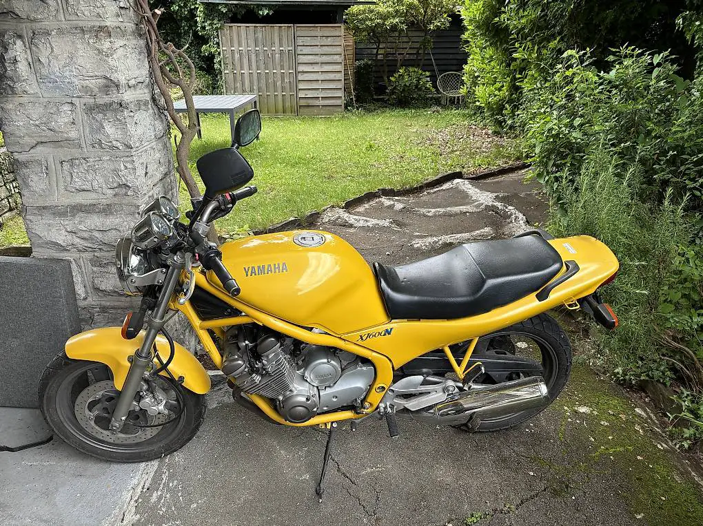 Yamaha XJ 600