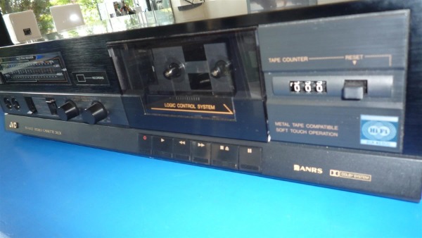 JVC - TD-X102 Stereo Cassette Deck black Cinque + Din Norm