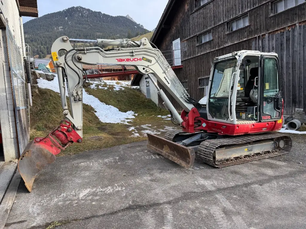 Takeuchi Raupenbagger TB370 gebr, mit Stahlketten