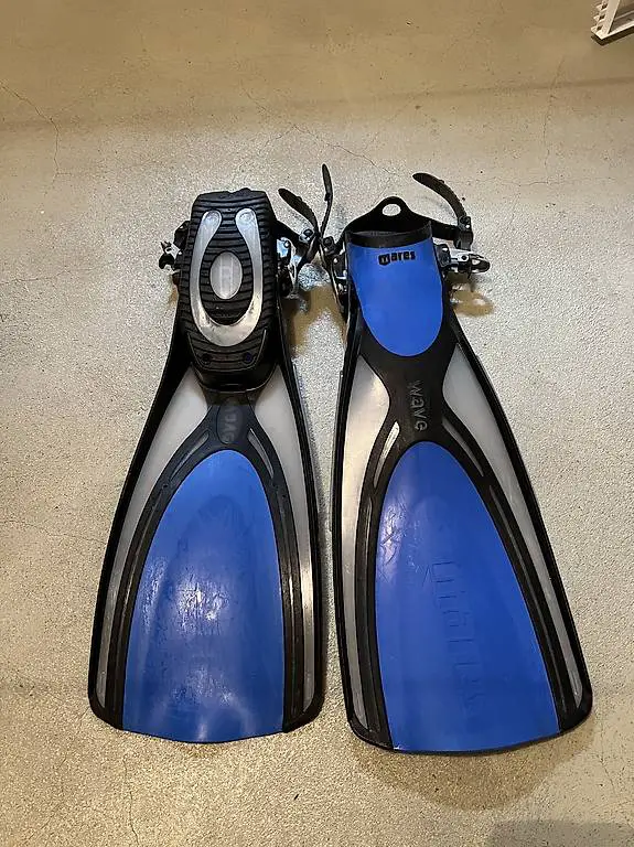 Tauchflossen von MARES