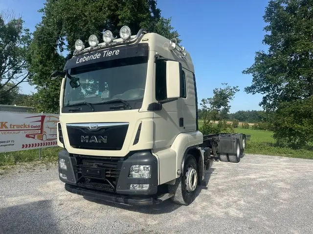 MAN, TGS 26.480 6x2 Chassis, Chassis-Kabine