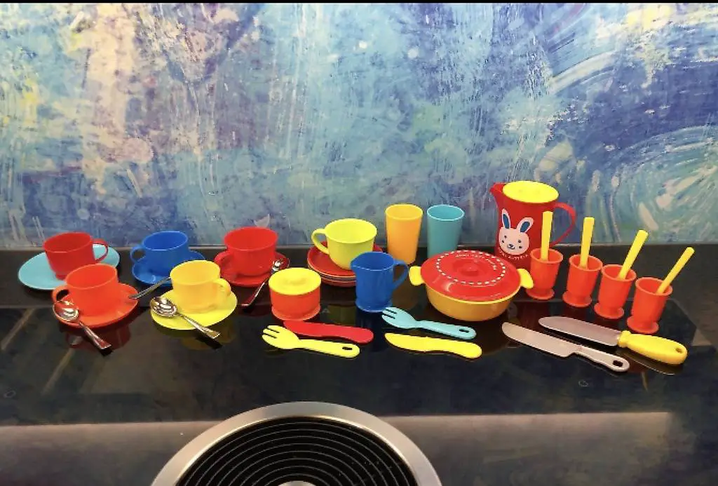 Gowi Puppengeschirr Spielküche Sandkasten Spielsachen