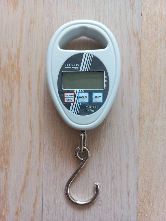 Hängewaage elektronisch KERN