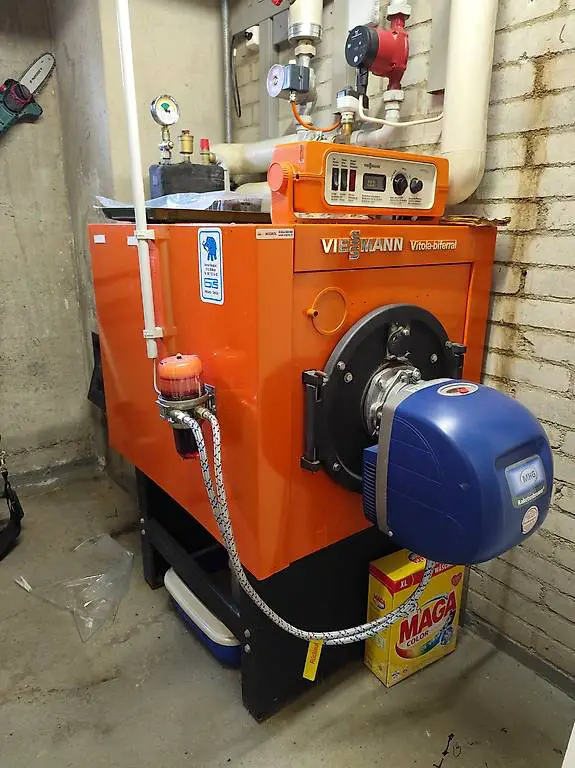 Viessmann Vitola Biferral Öl Heizung
