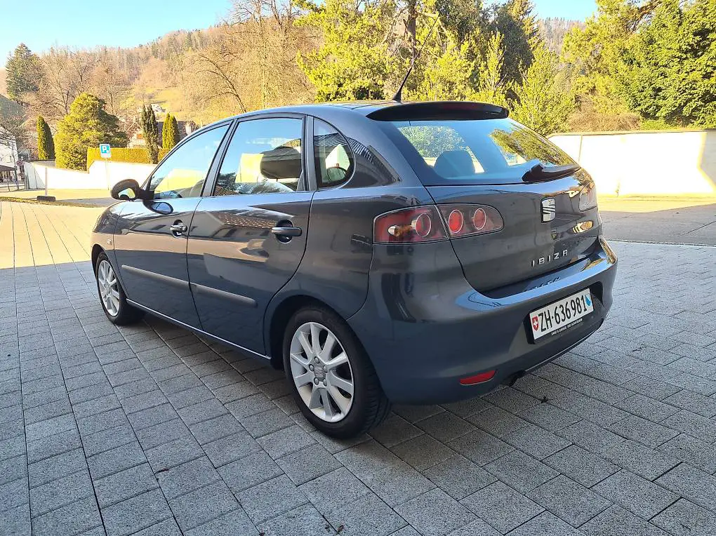 Seat Ibiza 1.6i mit MFK - 11.06.2026