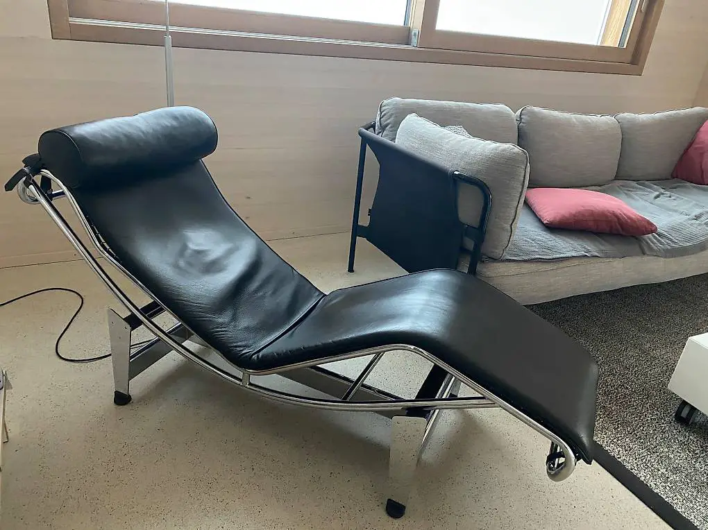 Le Corbusier Liege LC4