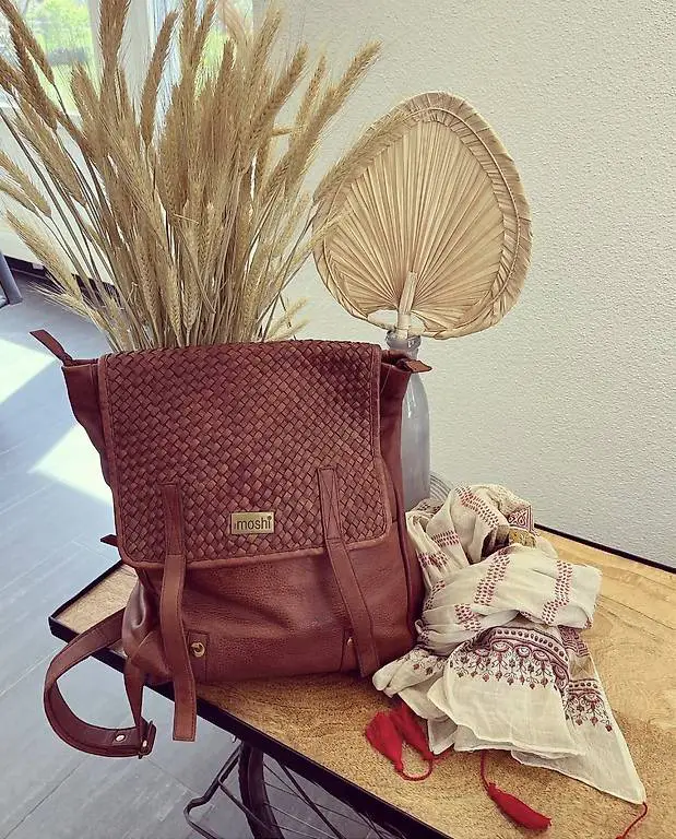Echtleder Rucksack Marke Moshi Neu