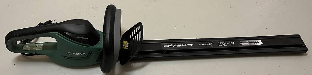 Heckenschere Bosch UniversalHedgeCut 60