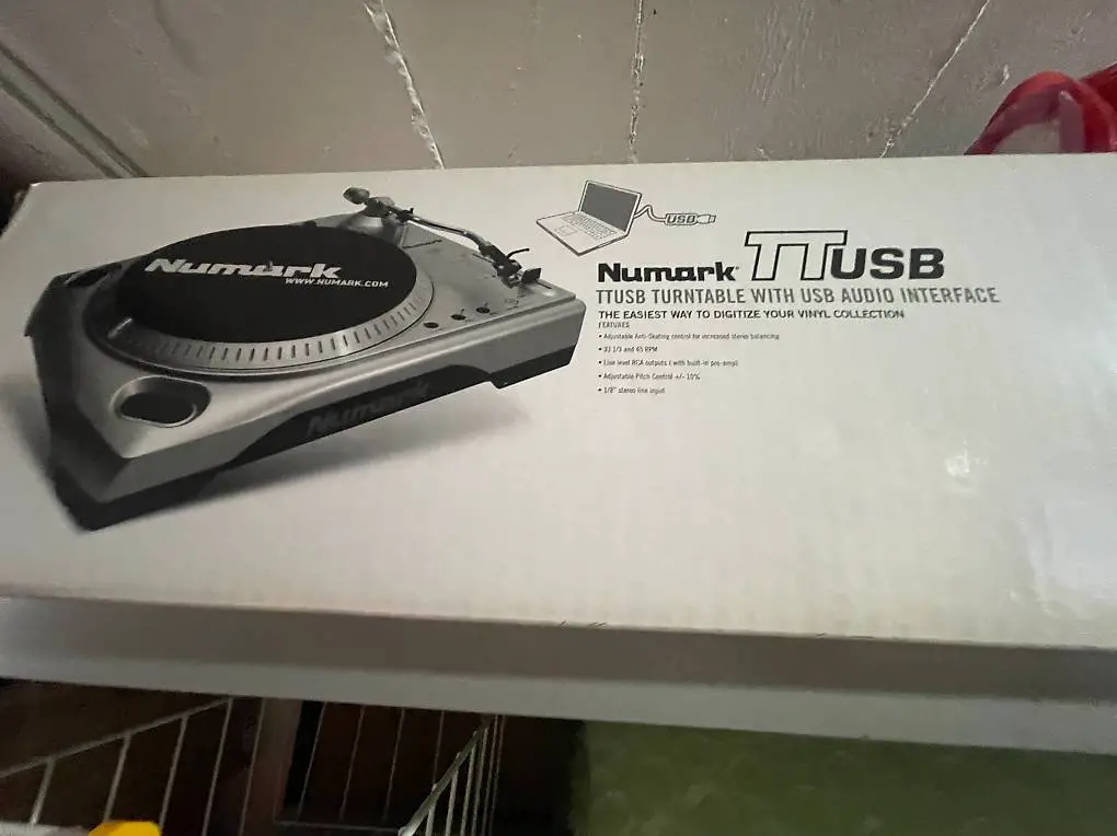 Plattenspieler mit USB-Anschluss