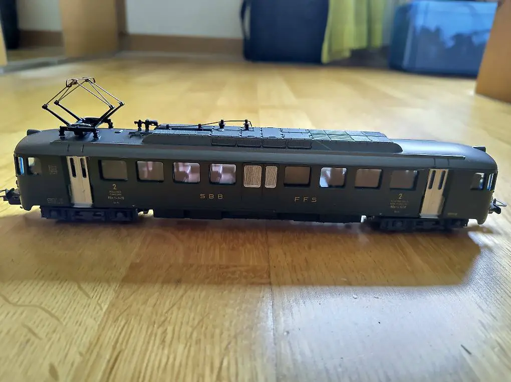 SBB-Lok resp. Triebwagen von Lima RBe 4/41410