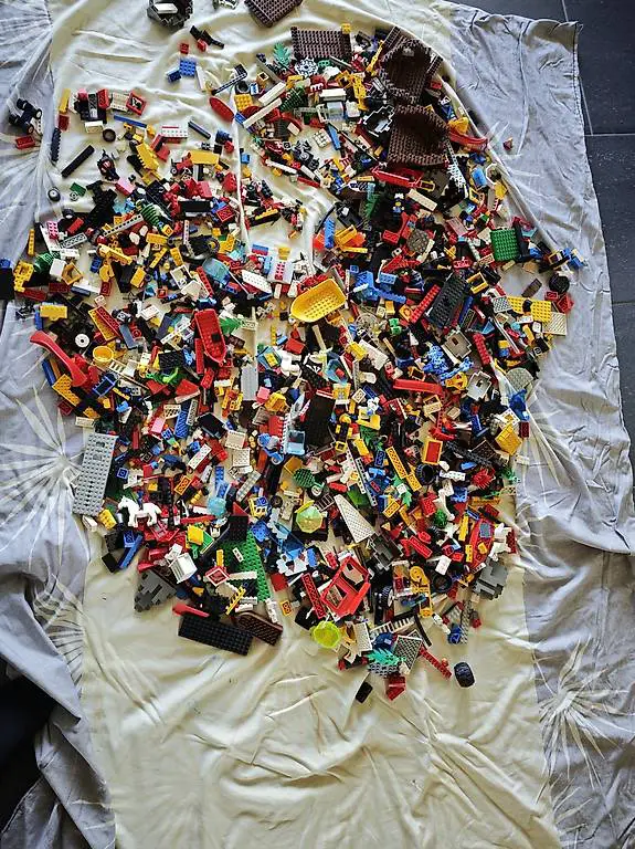 10 KG Lego unsortiert + Grundplatten