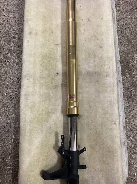 Suzuki Gsxr 1000 / 750 Gabel Links