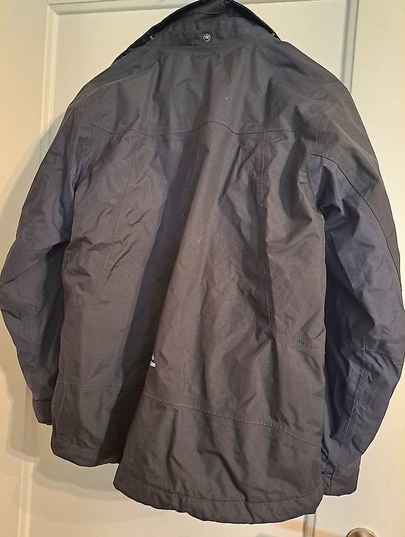 Kinderjacke 2 in 1 Grösse 152