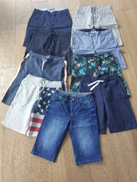 Kleiderpaket Jungen 9teilig kurze Hose 14Jahre
