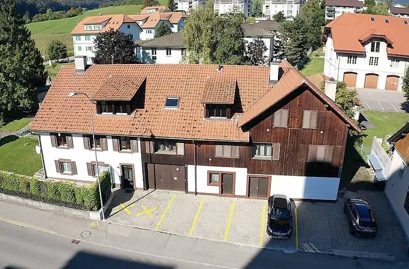 Sehr schöne 4.5 ZW in der Nähe von Biel / App. 4.5 pièces