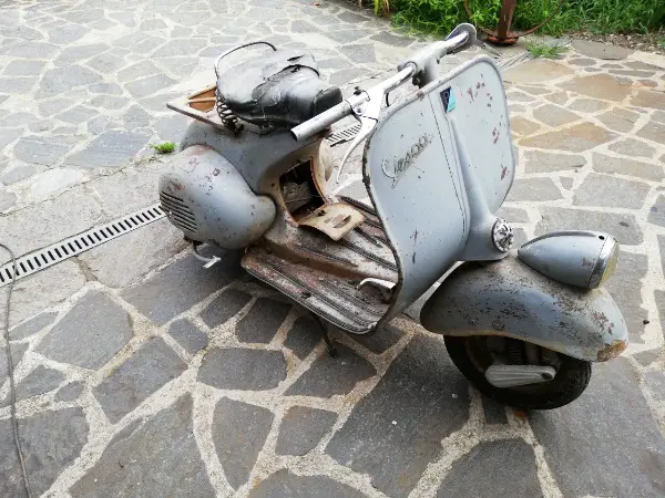 piaggio vespa farobasso