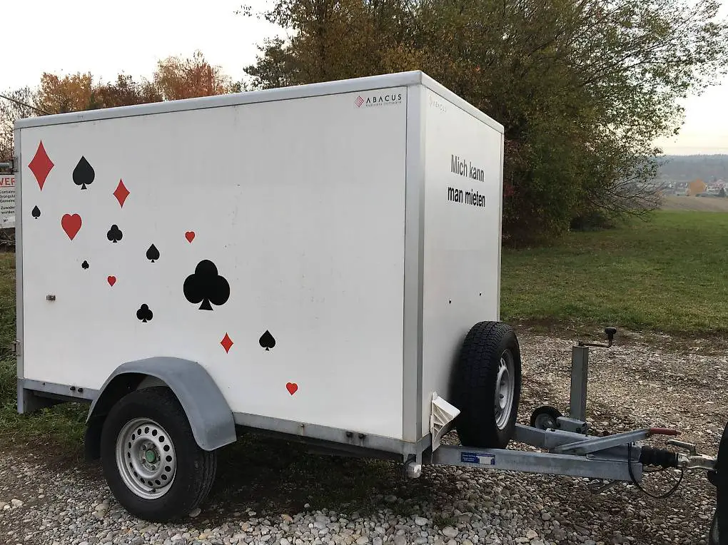 Sachentransporter *** ZU VERMIETEN ***