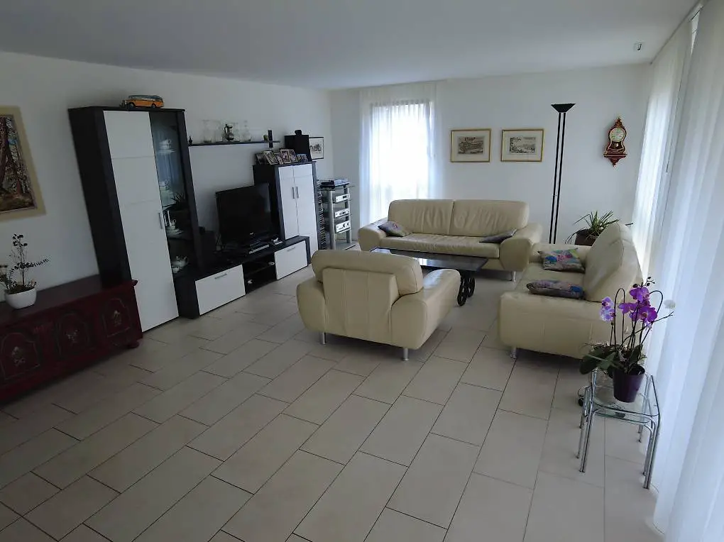 WG-Zimmer in Wohngemeinschaft Matten (4.5 Zi.)