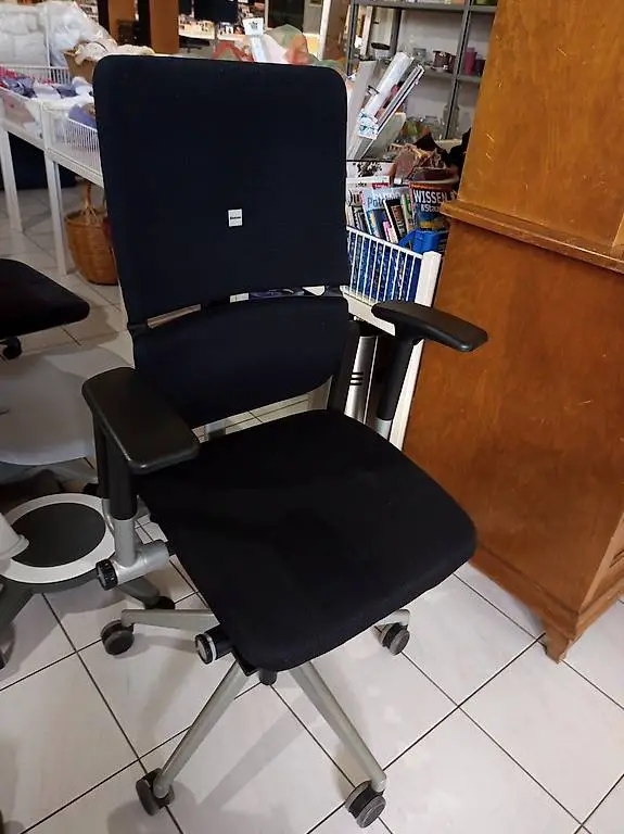 Zeitloser Bürostuhl Steelcase