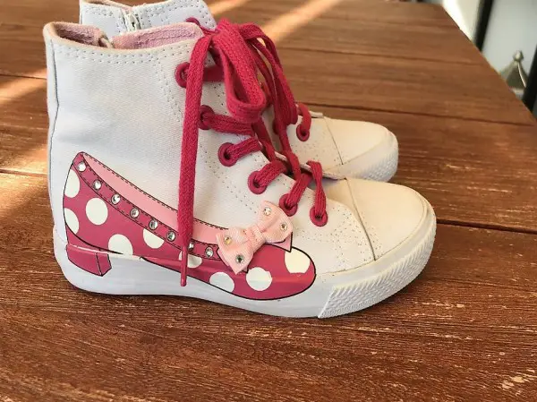 Turnschuhe / Sneaker neu in Gr. 31, weiss