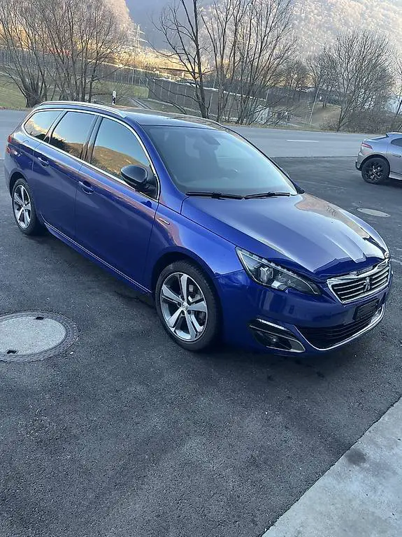 Peugeot 308. 1.2. Automatico