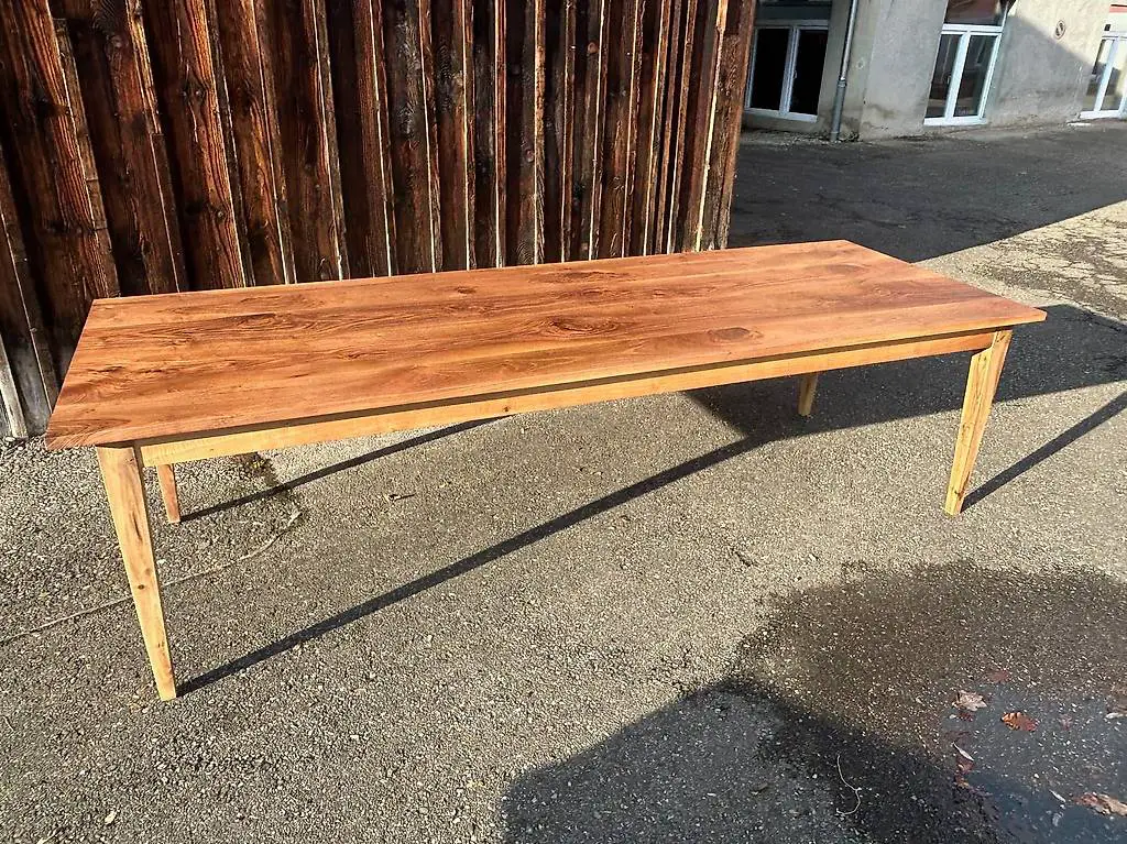 Biedermeier Tisch Schweizer Nussbaum natur geölt 280 x 99 cm