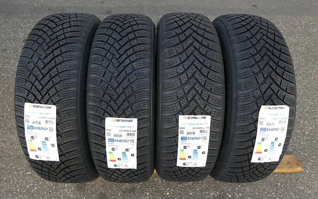 4x Winterreifen Hankook i*cept RS3 185 60 R16 für VW Polo AW