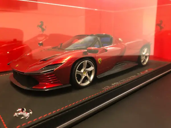 Ferrari Daytona SP3 BBR 1:18