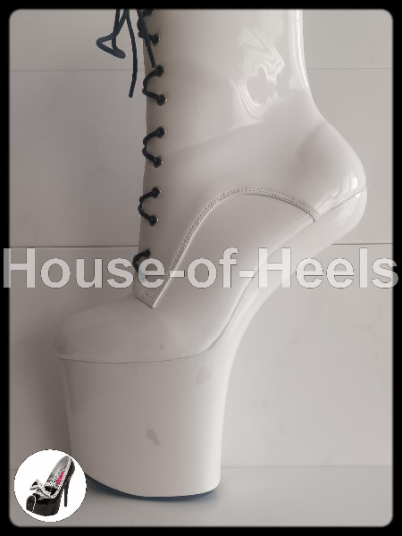 HoH Pony boots 42 talon 20cm simili cuir blanc verni (no ballet)
