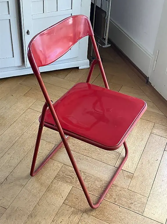 Klappstuhl rot