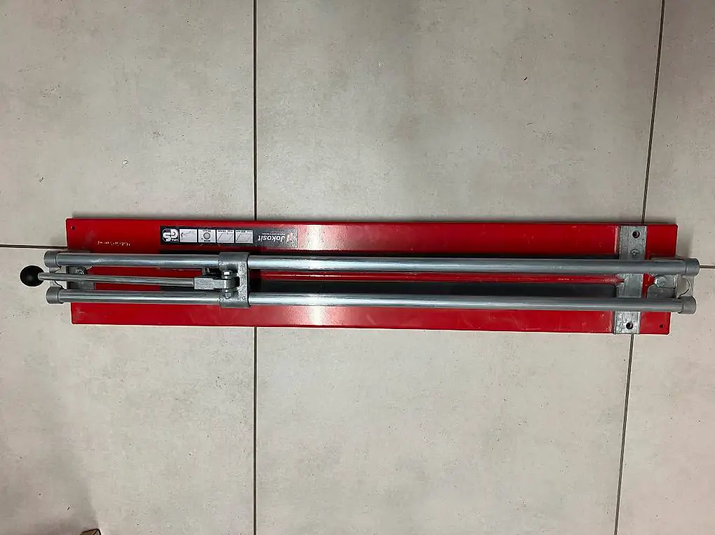 Fliesenschneider Jokosit