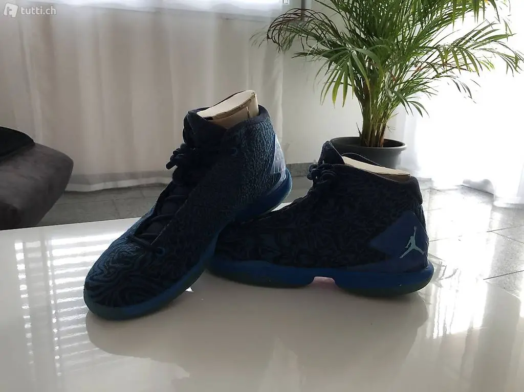 Nike Air Jordan Basketball Sport Schuhe / Sneakers Gr. 44.5