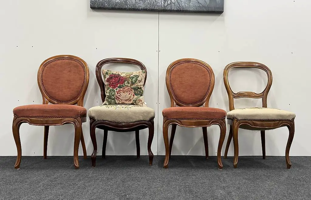 4 Antike Stühle, Esszimmerstühle, Salonstühle