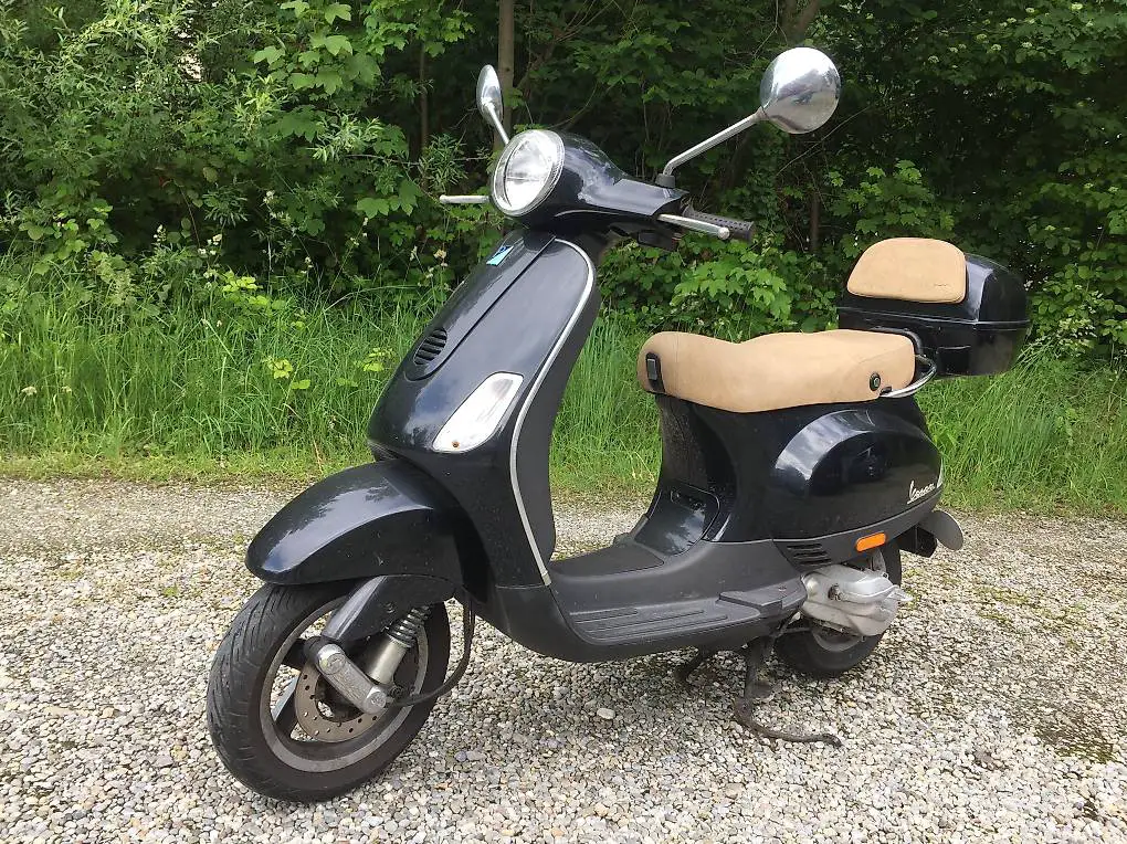 Vespa LX50 2T