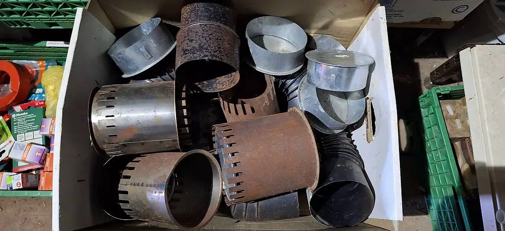 Kamin Ofenrohr, reduktion, Bögen, Wandeinlass Deckel.