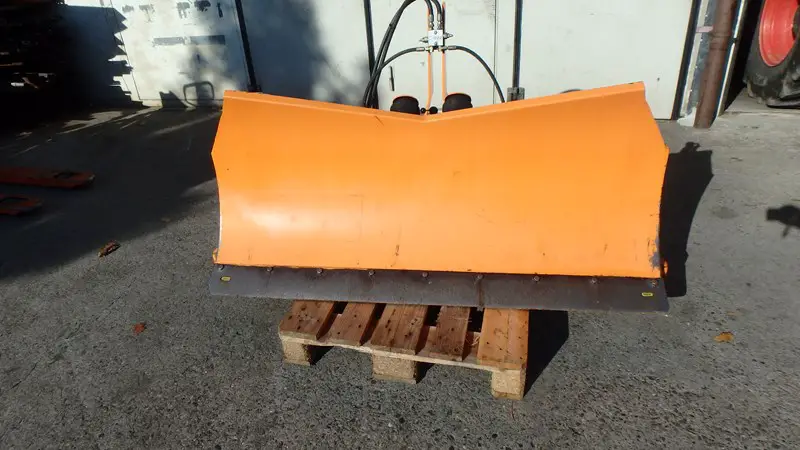 Schneepflug Zaugg 1.6m Fiechter Agromet GmbH